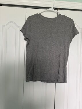 a new day Heather Gray Crewneck Short Sleeve Tee